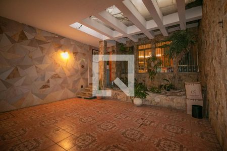 Casa à venda com 300m², 3 quartos e 4 vagasGaragem