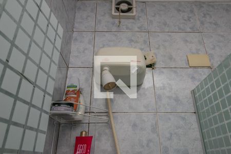 Casa à venda com 300m², 3 quartos e 4 vagasBanheiro Suíte 2