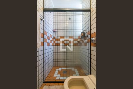 Casa à venda com 202m², 3 quartos e 8 vagas Casa à venda com 202m², 3 quartos e 8 vagasBanheiro