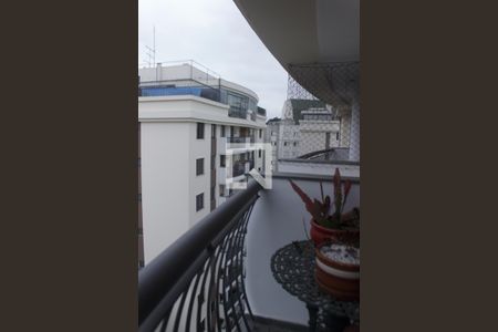 Apartamento à venda com 363m², 3 quartos e 3 vagas Apartamento à venda com 363m², 3 quartos e 3 vagasVaranda da Sala
