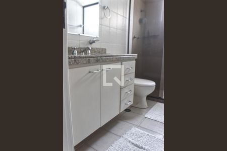 Apartamento à venda com 363m², 3 quartos e 3 vagas Apartamento à venda com 363m², 3 quartos e 3 vagasBanheiro 3