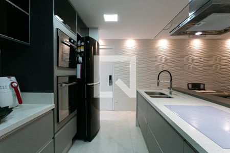 Apartamento à venda com 102m², 2 quartos e 2 vagas Apartamento à venda com 102m², 2 quartos e 2 vagasCozinha