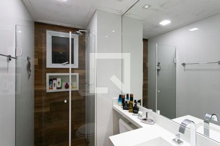 Apartamento à venda com 102m², 2 quartos e 2 vagas Apartamento à venda com 102m², 2 quartos e 2 vagasBanheiro da Suíte 1