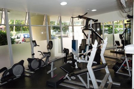 Apartamento à venda com 72m², 1 quarto e 1 vaga Apartamento à venda com 72m², 1 quarto e 1 vagaÁrea comum - Academia