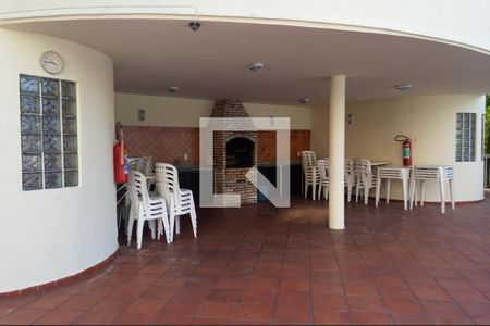 Apartamento à venda com 72m², 1 quarto e 1 vaga Apartamento à venda com 72m², 1 quarto e 1 vagaÁrea comum - Churrasqueira