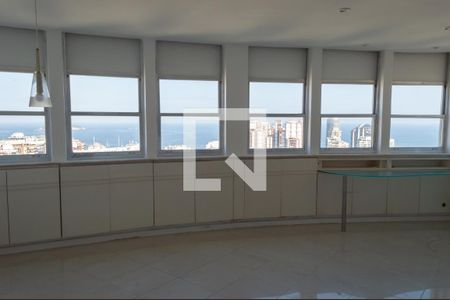 Apartamento à venda com 72m², 1 quarto e 1 vaga Apartamento à venda com 72m², 1 quarto e 1 vagaSala/Cozinha