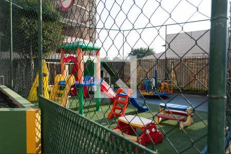 Apartamento à venda com 72m², 1 quarto e 1 vaga Apartamento à venda com 72m², 1 quarto e 1 vagaÁrea Comum - Playground