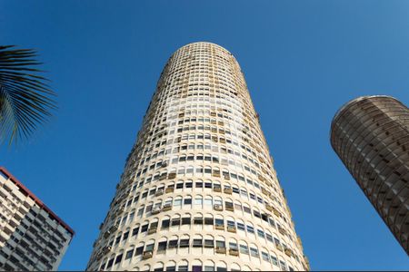 Apartamento à venda com 72m², 1 quarto e 1 vaga Apartamento à venda com 72m², 1 quarto e 1 vagaFachada