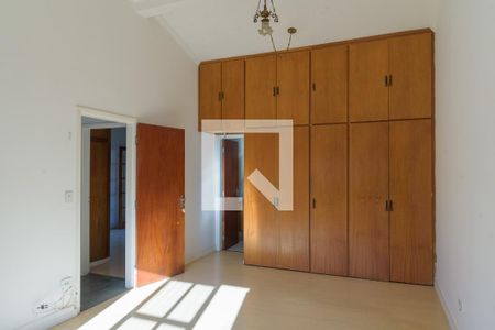 Casa à venda com 370m², 4 quartos e 3 vagasSuíte 4