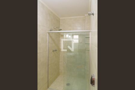 Casa à venda com 370m², 4 quartos e 3 vagasBanheiro da Suíte 1