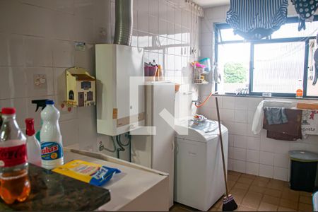 Apartamento à venda com 174m², 4 quartos e 3 vagas Apartamento à venda com 174m², 4 quartos e 3 vagascozinha