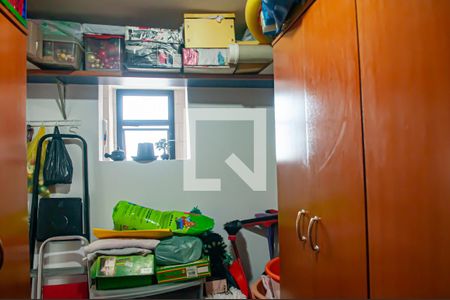 Apartamento à venda com 174m², 4 quartos e 3 vagas Apartamento à venda com 174m², 4 quartos e 3 vagasarea de serviço