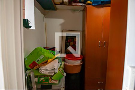 Apartamento à venda com 174m², 4 quartos e 3 vagas Apartamento à venda com 174m², 4 quartos e 3 vagasarea de serviço