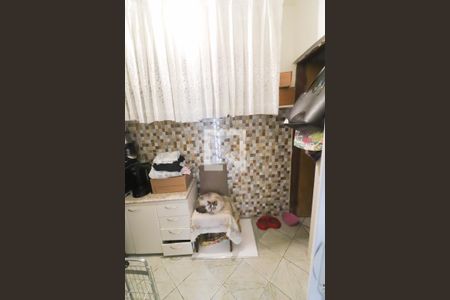 Casa à venda com 40m², 2 quartos e 2 vagas Casa à venda com 40m², 2 quartos e 2 vagasDependecia Empregada