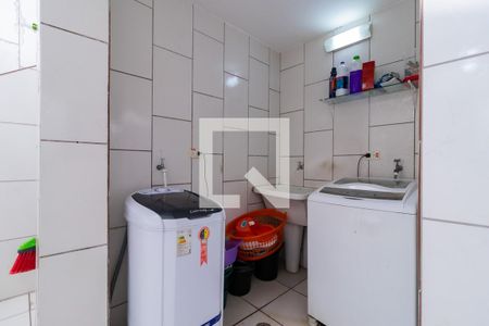 Casa à venda com 220m², 3 quartos e 3 vagasÁrea de Serviço