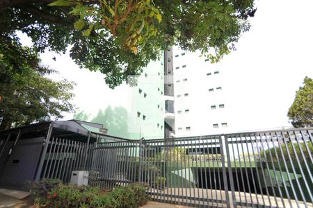 Apartamento à venda com 125m², 3 quartos e 3 vagasFachada