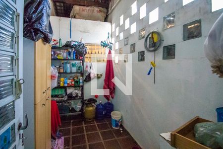 Casa à venda com 162m², 3 quartos e 3 vagas Casa à venda com 162m², 3 quartos e 3 vagasÁrea de Serviço