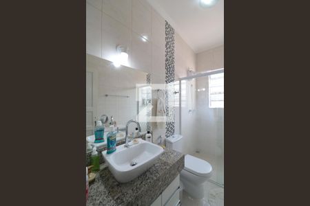 Casa à venda com 220m², 3 quartos e 2 vagasBanheiro Social