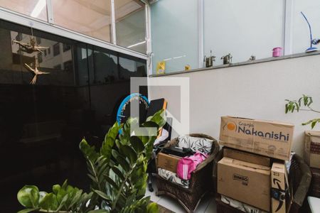 Apartamento à venda com 48m², 1 quarto e sem vaga Apartamento à venda com 48m², 1 quarto e sem vagaÁrea de Serviço