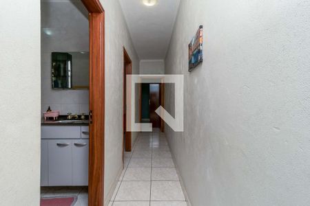Casa à venda com 158m², 3 quartos e 2 vagasCorredor