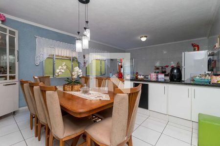 Casa à venda com 158m², 3 quartos e 2 vagasCozinha