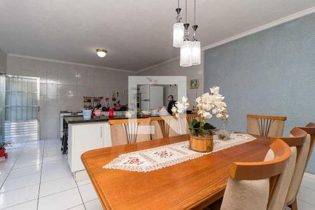 Casa à venda com 158m², 3 quartos e 2 vagasCozinha