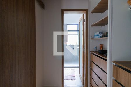 Casa à venda com 349m², 3 quartos e 2 vagas Casa à venda com 349m², 3 quartos e 2 vagasCloset Quarto 3