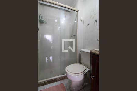 Apartamento à venda com 210m², 3 quartos e 2 vagas Apartamento à venda com 210m², 3 quartos e 2 vagasBanheiro Social