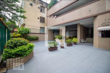 Apartamento à venda com 210m², 3 quartos e 2 vagas Apartamento à venda com 210m², 3 quartos e 2 vagasÁrea comum