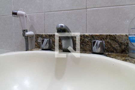 Apartamento à venda com 210m², 3 quartos e 2 vagas Apartamento à venda com 210m², 3 quartos e 2 vagasBanheiro Social