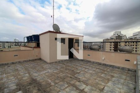 Apartamento à venda com 210m², 3 quartos e 2 vagas Apartamento à venda com 210m², 3 quartos e 2 vagasTerraço 2