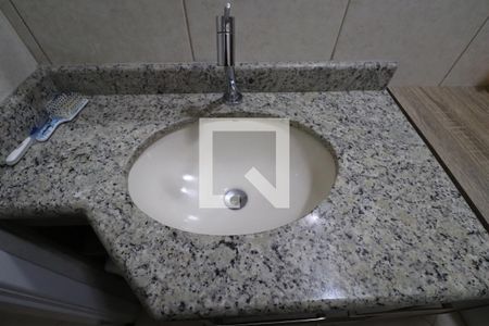 Casa à venda com 157m², 3 quartos e 3 vagasBanheiro