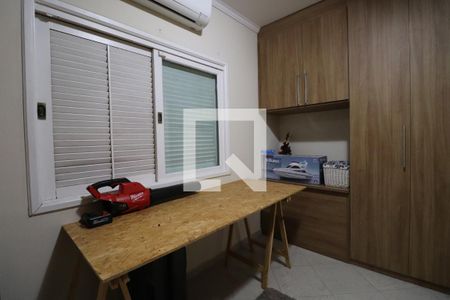 Casa à venda com 157m², 3 quartos e 3 vagasQuarto 2