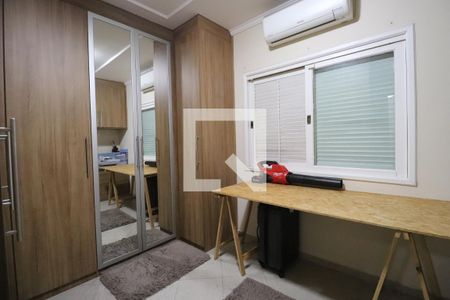 Casa à venda com 157m², 3 quartos e 3 vagasQuarto 2