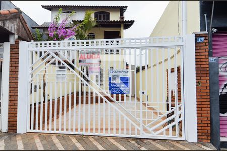 Casa à venda com 184m², 4 quartos e 2 vagasFachada