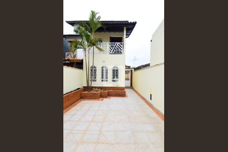 Casa à venda com 184m², 4 quartos e 2 vagasGaragem