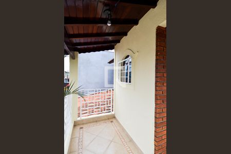 Casa à venda com 184m², 4 quartos e 2 vagasVaranda da Suíte 2