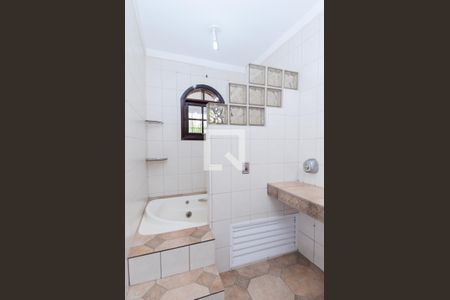 Casa à venda com 184m², 4 quartos e 2 vagasBanheiro da Suíte 2