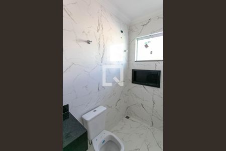 Casa à venda com 120m², 3 quartos e 3 vagas Casa à venda com 120m², 3 quartos e 3 vagasBanheiro da Suíte