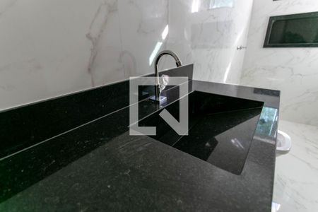 Casa à venda com 120m², 3 quartos e 3 vagas Casa à venda com 120m², 3 quartos e 3 vagasBanheiro Social