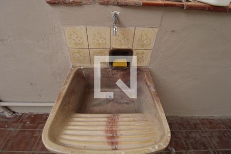 Casa à venda com 78m², 2 quartos e 1 vagaÁrea de Serviço