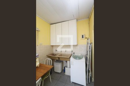 Casa à venda com 140m², 4 quartos e 2 vagasÁrea de Serviço