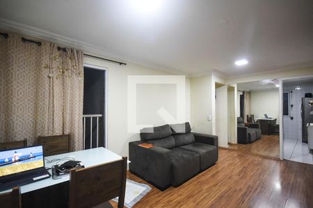 Sala de apartamento para alugar com 2 quartos, 63m² em Parque Reboucas, São Paulo