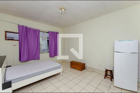 Studio para alugar com 35m², 1 quarto e sem vaga Studio para alugar com 35m², 1 quarto e sem vagaSala/Quarto