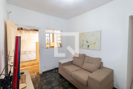 Casa à venda com 210m², 3 quartos e 4 vagasSala - Casa 2