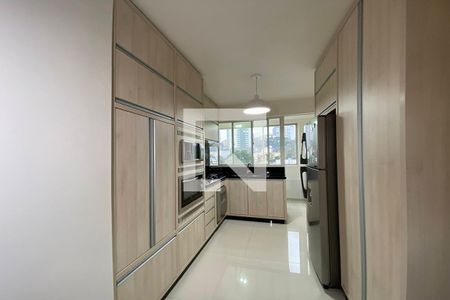 Apartamento à venda com 235m², 3 quartos e 1 vagaCozinha