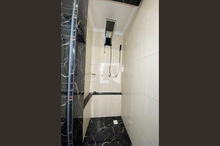 Apartamento à venda com 235m², 3 quartos e 1 vagaBanheiro 2