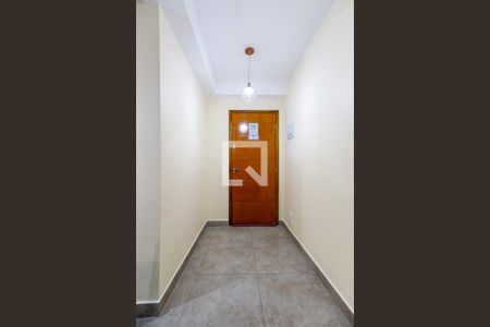 Apartamento à venda com 56m², 2 quartos e 1 vaga Apartamento à venda com 56m², 2 quartos e 1 vagaCorredor Entrada