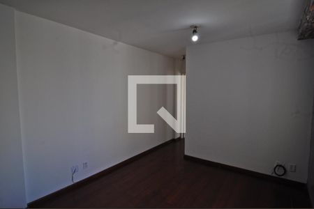 Sala  de apartamento para alugar com 1 quarto, 34m² em Freguesia de Jacarepaguá, Rio de Janeiro