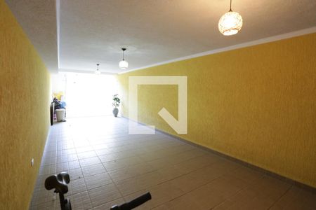 Casa para alugar com 240m², 3 quartos e 3 vagasGaragem